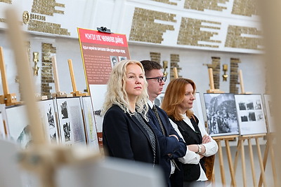 Монгольская фотовыставка \"Победа над Японией\" открылась в Музее истории ВОВ