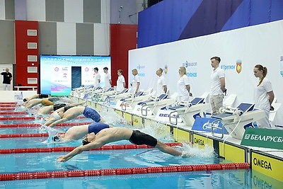 Открытый чемпионат Беларуси по плаванию стартовал в Бресте