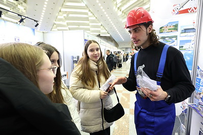 В Минске стартовала специализированная выставка для абитуриентов \"Образование и карьера\"