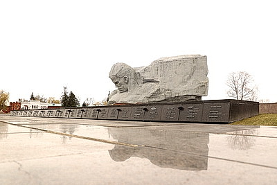 Брестская крепость-герой
