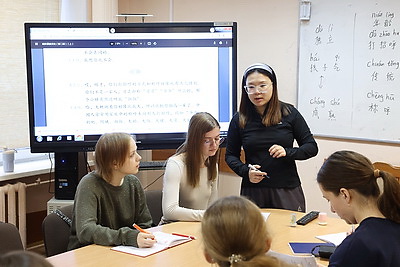 Вузы Беларуси: БГЭУ и БарГУ