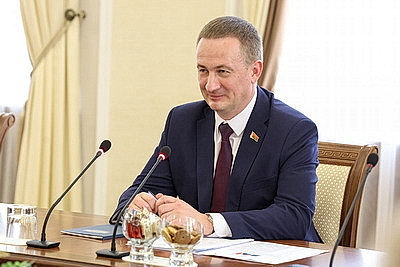 В правительстве состоялась встреча с губернатором Санкт-Петербурга
