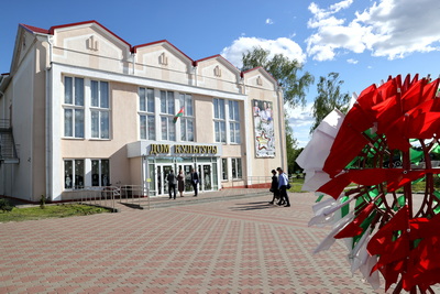 Крупко встретился с молодежью Брагинского района