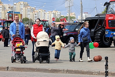 В Минске проходит семейный фестиваль \"Наша Победа\"