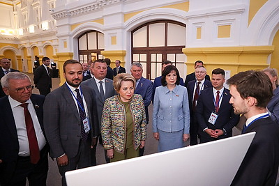Кочанова принимает участие в мероприятиях XII Форума регионов России и Беларуси