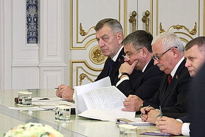 Лукашенко собрал совещание по развитию районов Припятского Полесья