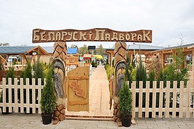 Новинки техники, деревянные дома и дары леса. Выставка \"Лесдревтех\" стартовала в Минске