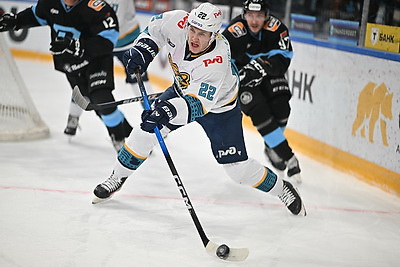 Минское \"Динамо\" обыграло \"Сочи\" в матче регулярного чемпионата КХЛ