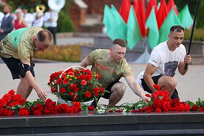 Белорусско-российский \"Марш Победы\" финишировал в Брестской крепости