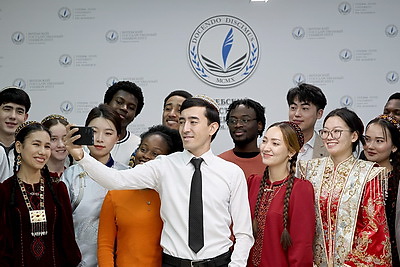 Витебскому госуниверситету им. П.М. Машерова - 115 лет