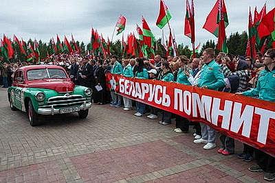 На мемориальном комплексе \"Буйничское поле\" прошла акция \"Звон скорби\"