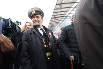 Военный парад по случаю 80-летия Победы прошел у стелы \"Минск - город-герой\"