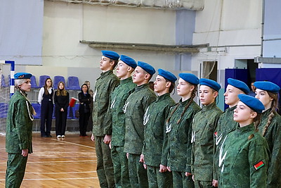 В школах Беларуси подходит к завершению первая учебная четверть