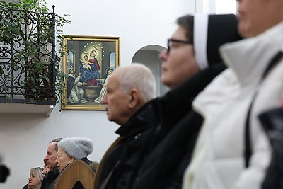 Рождественские службы проходят в католических храмах