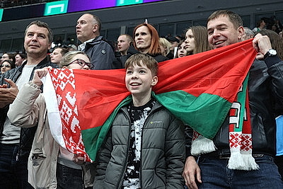Сборная Беларуси по хоккею уступила россиянам в Минске