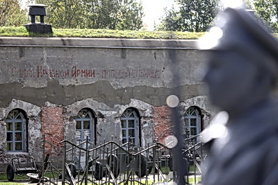 \"Мурашки бежали по телу\". Участники медиатура \"Дорогами Победы\" посетили Брестскую крепость