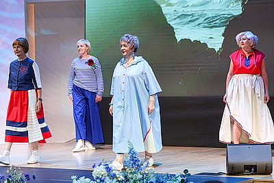 Инклюзивный показ созданных детьми коллекций одежды прошел на \"Славянском базаре в Витебске\"