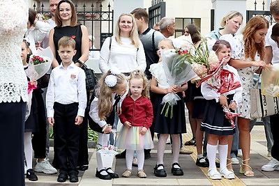 После реконструкции открылась одна из старейших школ Минска на ул.Красноармейской