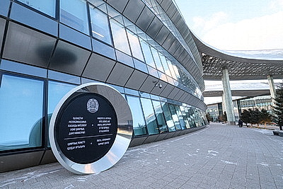 Турчин прибыл с официальным визитом в Казахстан