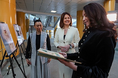 При поддержке МИД в Минске открылась инклюзивная выставка воспитанников центра коррекционного обучения