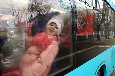 Автобус МАЗ от главы государства передали социально-педагогическому центру Заводского района Минска