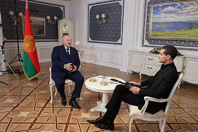 Лукашенко дал интервью американскому блогеру Марио Науфалу