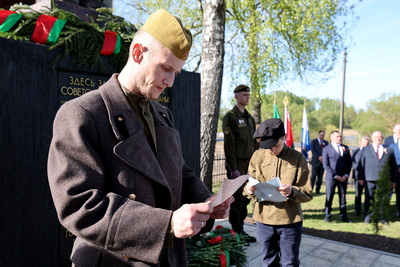 Памятник погибшим в годы ВОВ воинам и партизанам открыт после реконструкции в Ушачском районе