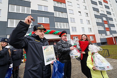 28 сотрудников Департамента охраны Орши стали обладателями ключей от арендного жилья