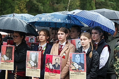 \"Молчаливое эхо войны\". В рамках патриотической акции на мемориале в Крупском районе открыли часовню