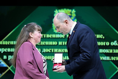 Аграриев Минской области чествовали в Пуховичском районе