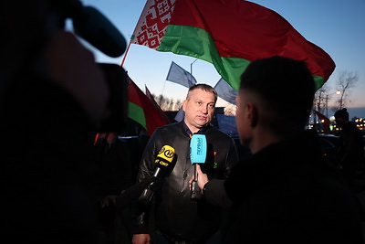 Сотни машин собрали патриотические автопробеги в регионах Беларуси
