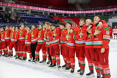 Хоккеисты Беларуси-U18 выиграли Кубок Президентского спортивного клуба в Минске