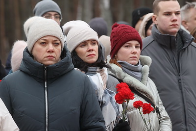 На мемориале \"Ола\" почтили память невинных жертв войны