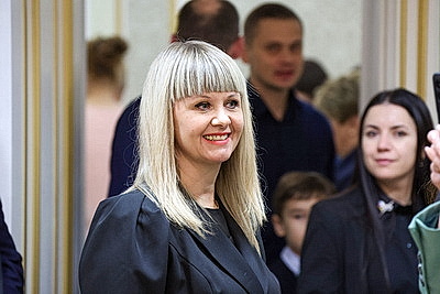 \"Красота и строгость, тепло и уют\". Масштаб и интерьеры Дворца Независимости впечатлили новых гостей