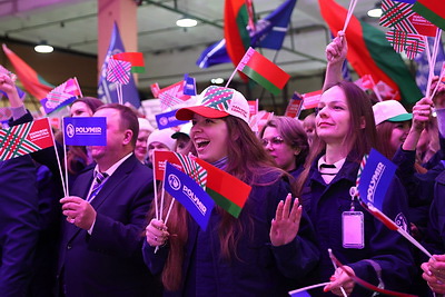 \"Разам працуем, разам спяваем!\": проект \"Марафона единства\" проходит в Новополоцке