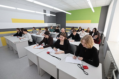 Витебскому госуниверситету им. П.М. Машерова - 115 лет