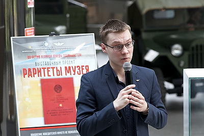 Уникальное удостоверение к медали представлено на выставке в Музее истории ВОВ