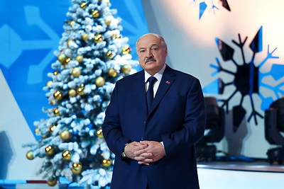 Лукашенко вручил премии \"За духовное возрождение\" и спецпремии Президента