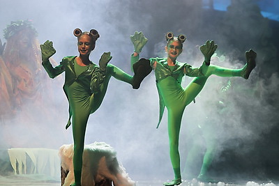 Более 600 ребят собрал областной новогодний праздник в Солигорске