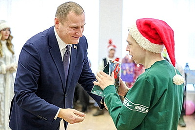 Белорусский Красный Крест устроил праздник для 70 детей с инвалидностью