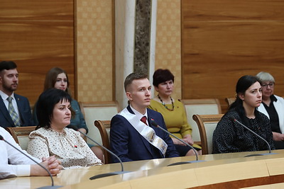 В Минске вручили дипломы выпускникам колледжа цифровых технологий с особыми образовательными потребностями