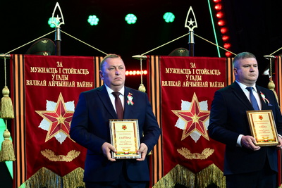 \"Мы не забыли\". Лукашенко на торжественном собрании к 80-летию Победы напомнил о важных уроках истории