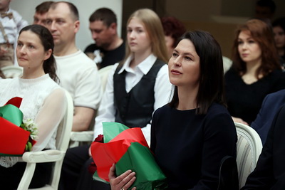 Кухарев вручил ордена Матери многодетным женщинам Минска