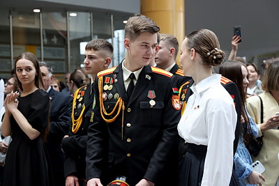 Лучших выпускников школ и гимназий чествовали в Национальной библиотеке