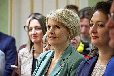 \"Красота и строгость, тепло и уют\". Масштаб и интерьеры Дворца Независимости впечатлили новых гостей