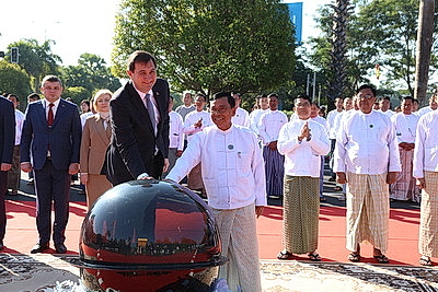 В честь официального визита Лукашенко улица в столице Мьянмы получила название, связанное с Беларусью
