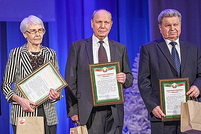 \"Возвращает в молодость\". В Витебске стартовала акция \"От всей души\"