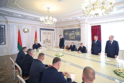 Руководство исполкомов, министерств и крупных предприятий. Лукашенко рассмотрел кадровые вопросы