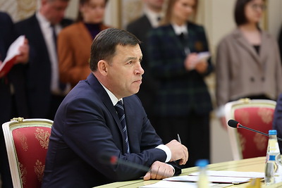 От авиастроения до строительства метро. Лукашенко предложил Свердловской области России развивать сотрудничество