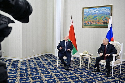 Лукашенко и Путин встретились в Бишкеке